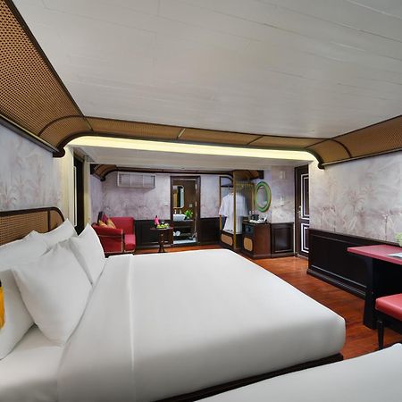 Signature Royal Halong Cruise Ha Long Dış mekan fotoğraf
