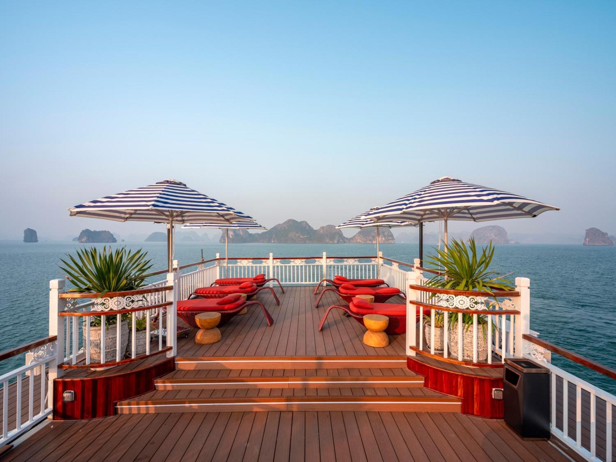 Signature Royal Halong Cruise Ha Long Dış mekan fotoğraf