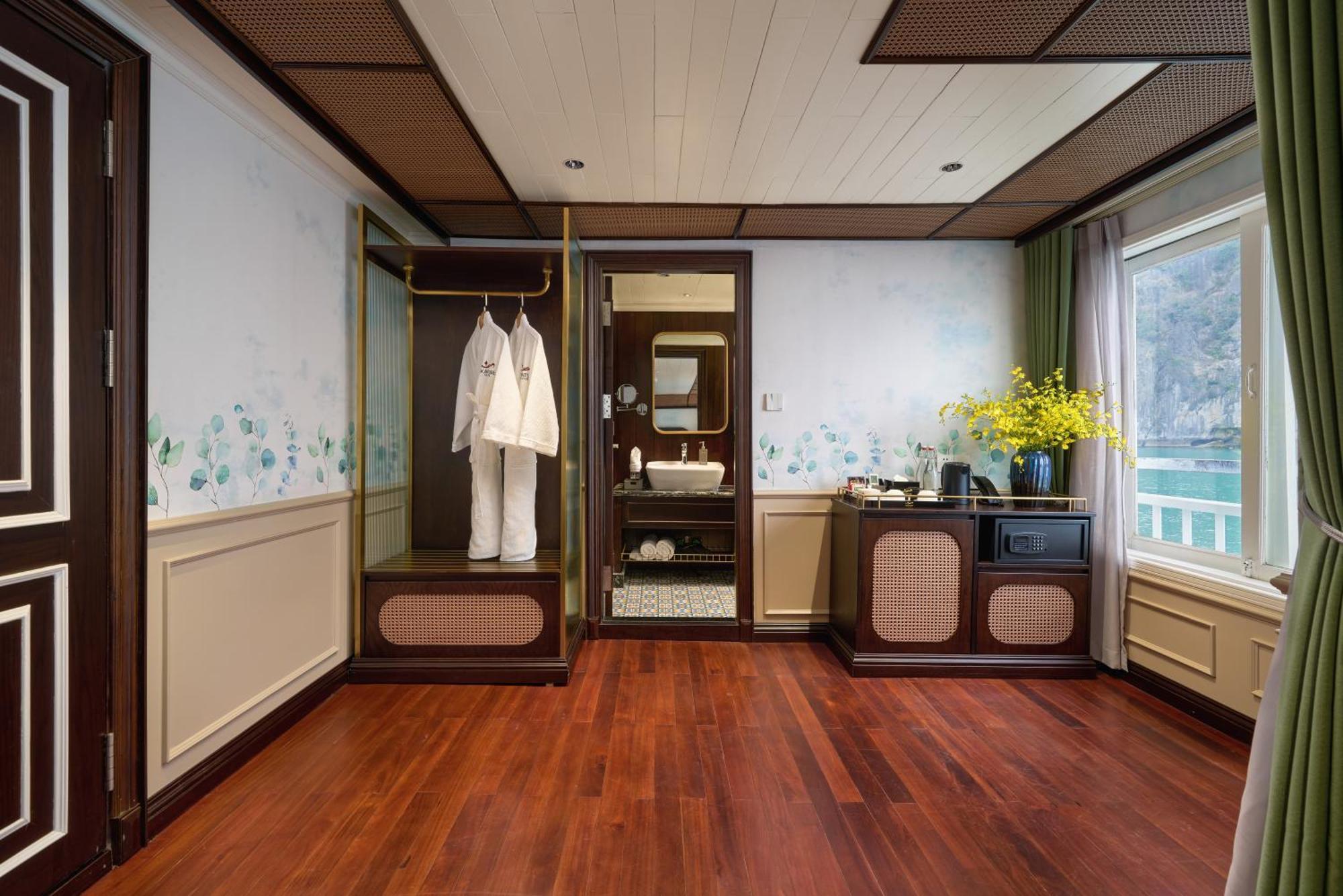 Signature Royal Halong Cruise Ha Long Dış mekan fotoğraf