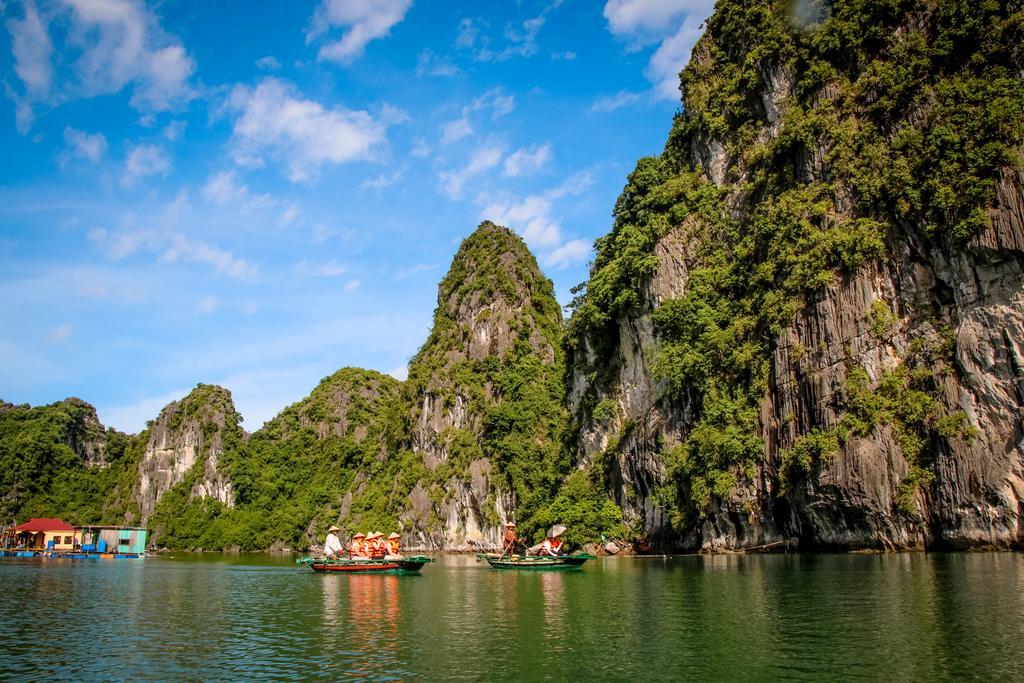Signature Royal Halong Cruise Ha Long Dış mekan fotoğraf