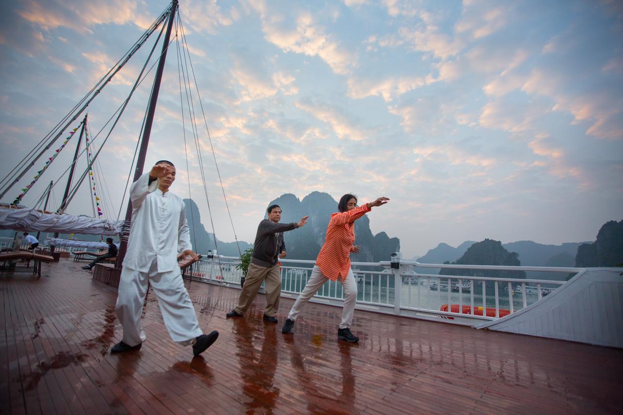 Signature Royal Halong Cruise Ha Long Dış mekan fotoğraf